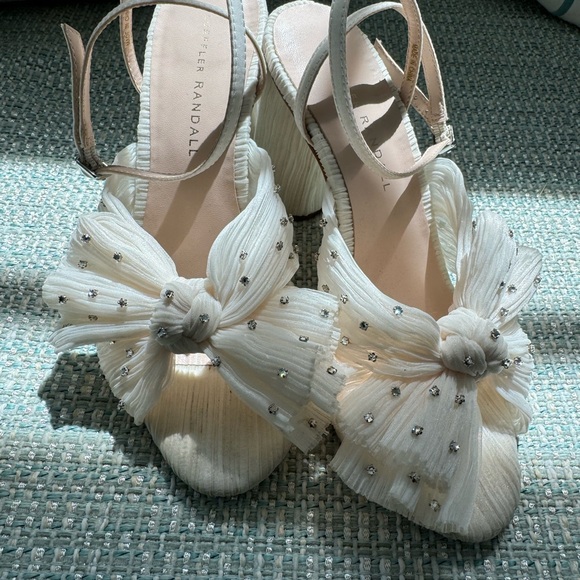 Loeffler Randall Camellia White Pleated Bow Heel - Picture 2 of 7